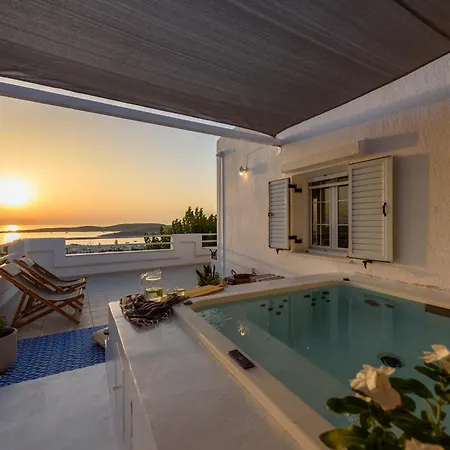 Sunset House For Friends Or Families Above Parikia Parikia (Paros)