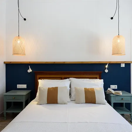 Sunset House For Friends Or Families Above Parikia Parikia (Paros)